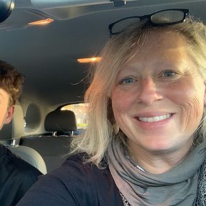 Meet your Posher, Carol